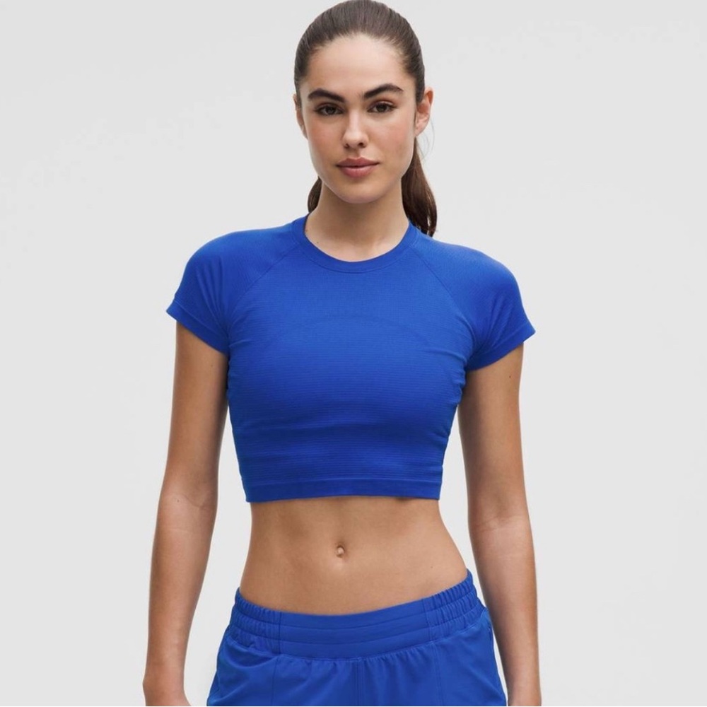 Lululemon swiftly tech crop top size 4